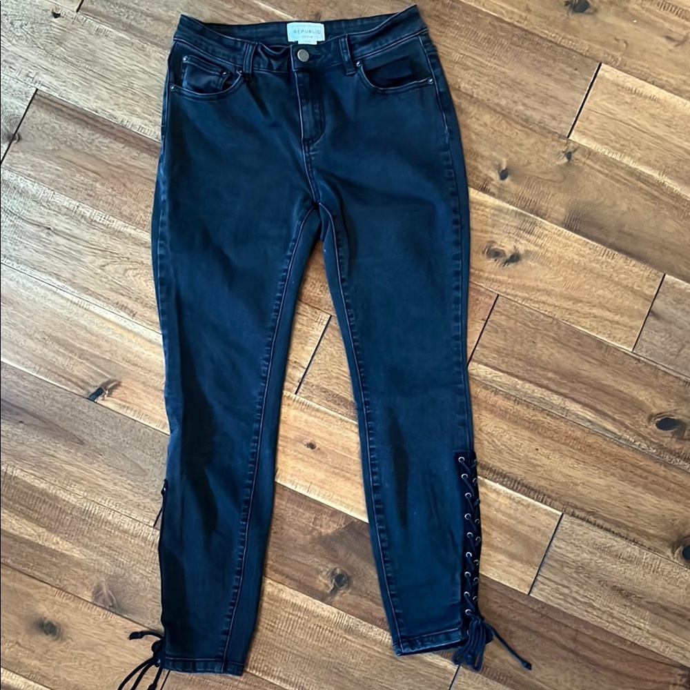 Free People Women's Black Lace-Up Jeans